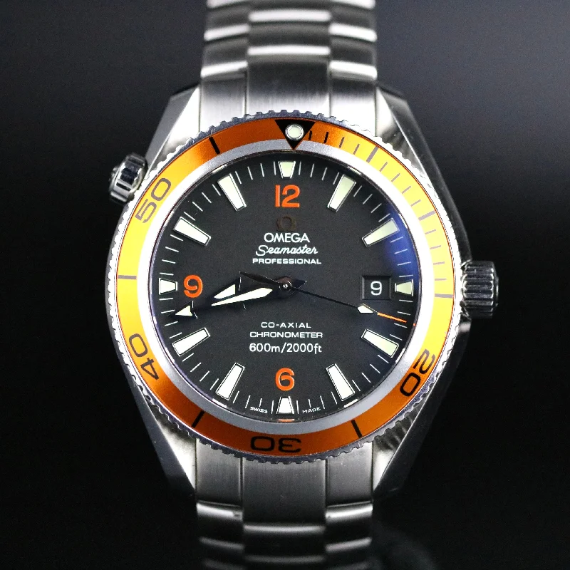 2011 OMEGA 2209.50 Seamaster Planet Ocean 42mm with Card